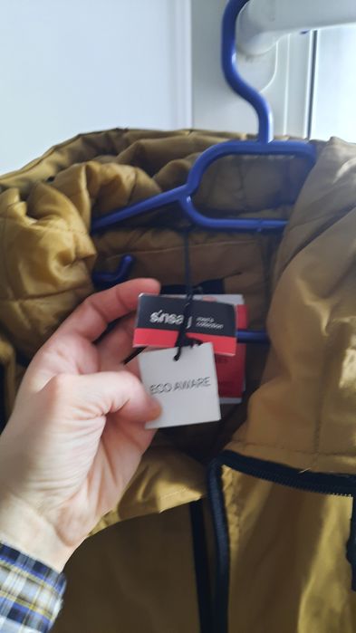 Geaca Noua Sinsay cu eticheta