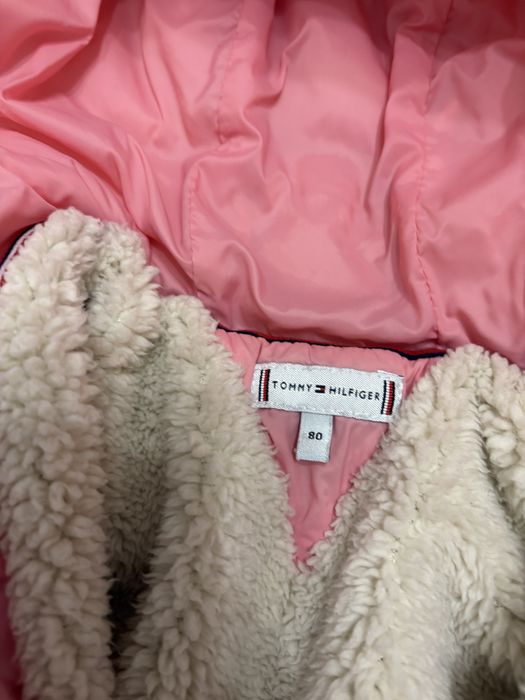 Combinezon de iarnă Tommy Hilfiger, mărime 80