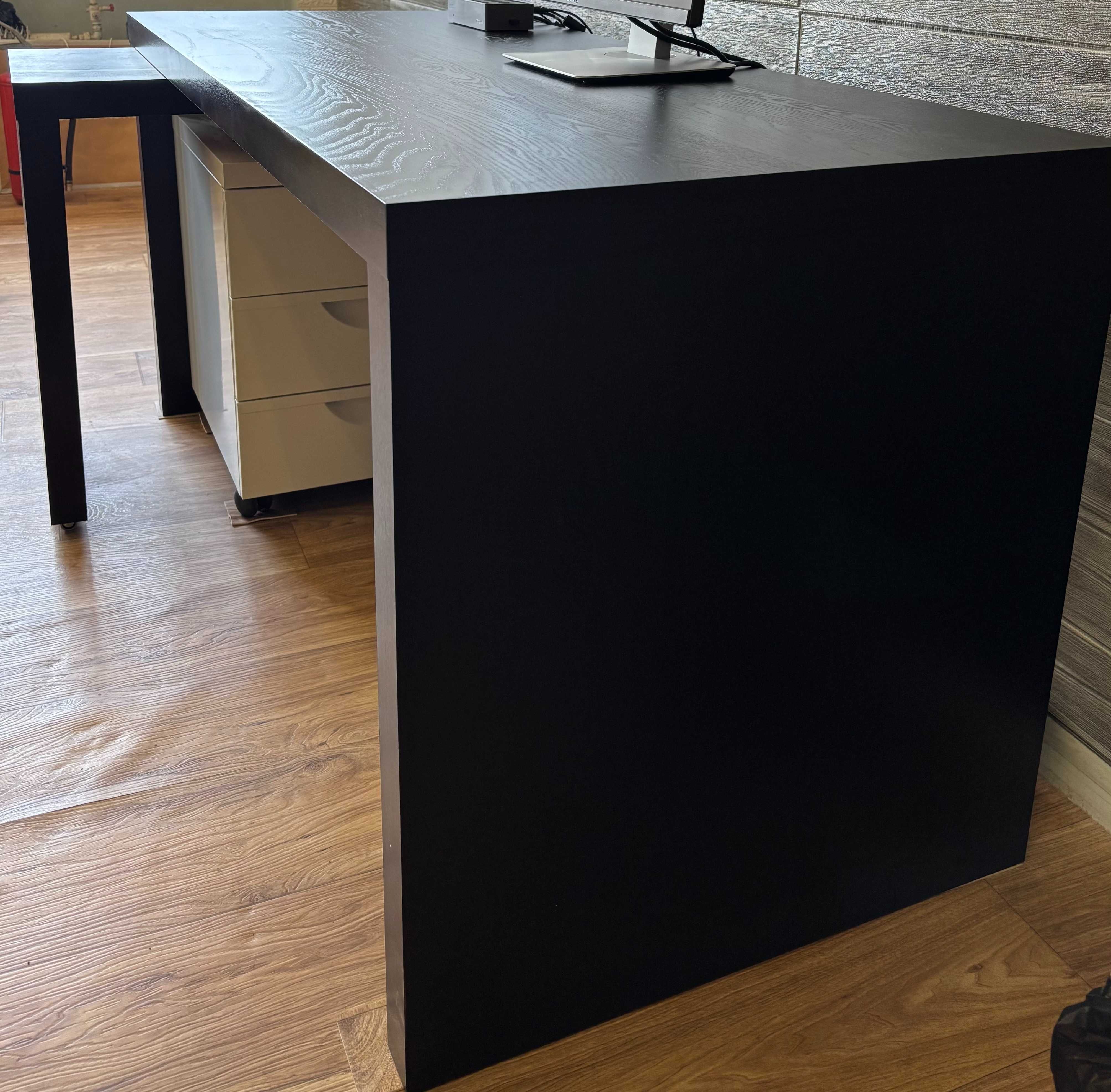IKEA MALM - Бюро с подвижен плот, черно