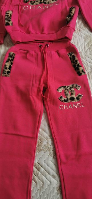 Детски спортен комплект за момиче