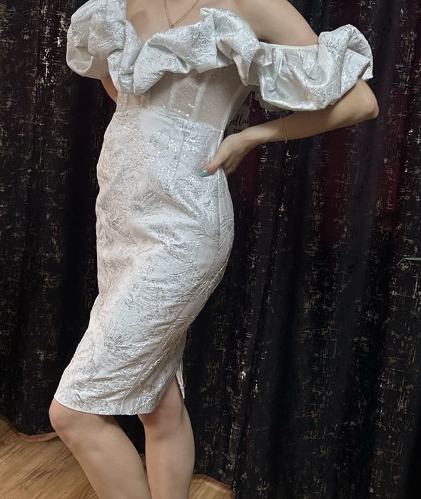 Rochie albă Midi ocazie Bella Barnett  nouă