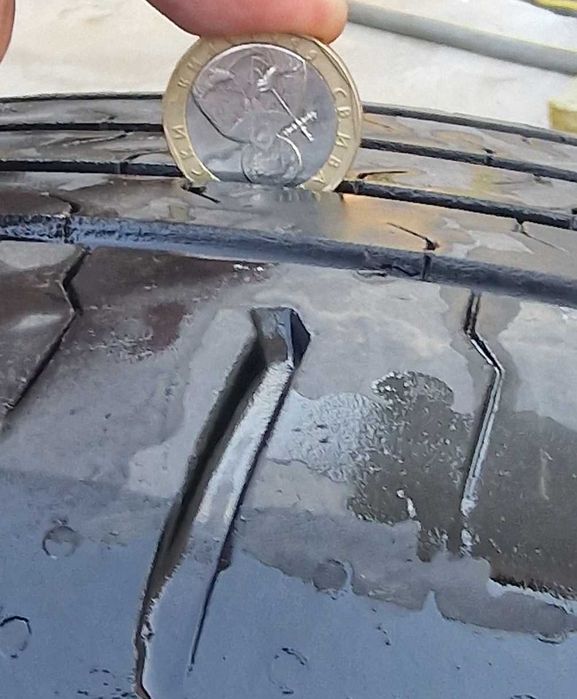 Continental 215 60 17 ContiEcoContact 5