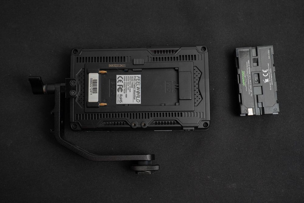 FEELWORLD FW568 5.5 inch monitor