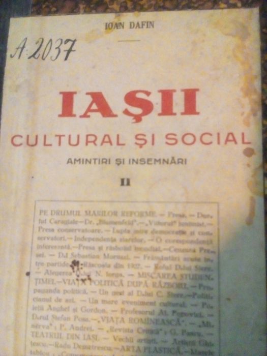 Vând sau schimb cartea"Iașii cultural și social"vol.2 din anul 1927.