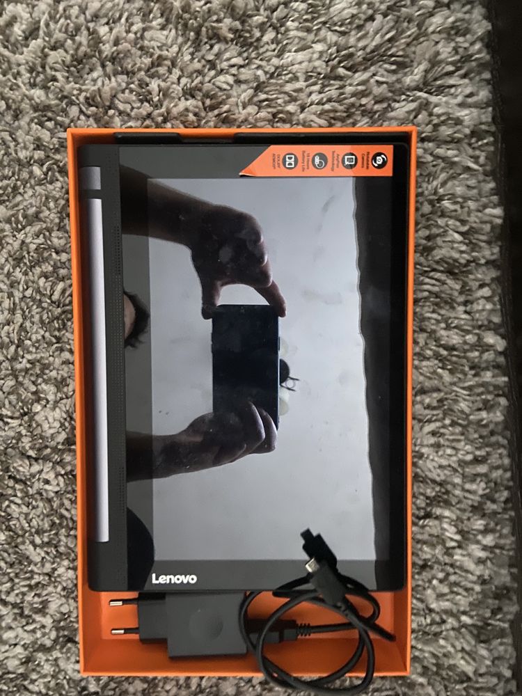 Yoga Tab 3 /10 inch/Zoom etc