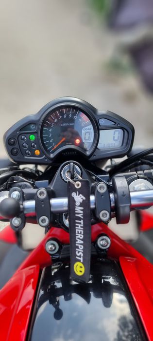 Suzuki sfv gladius 650 limitat A2 (35kw)