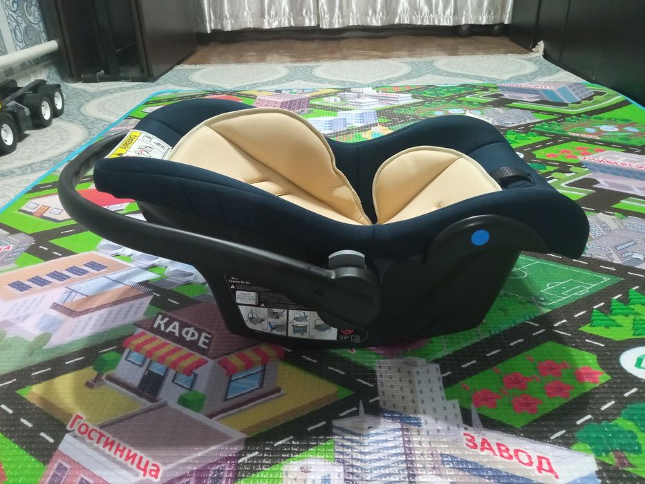 Детский автокресло
