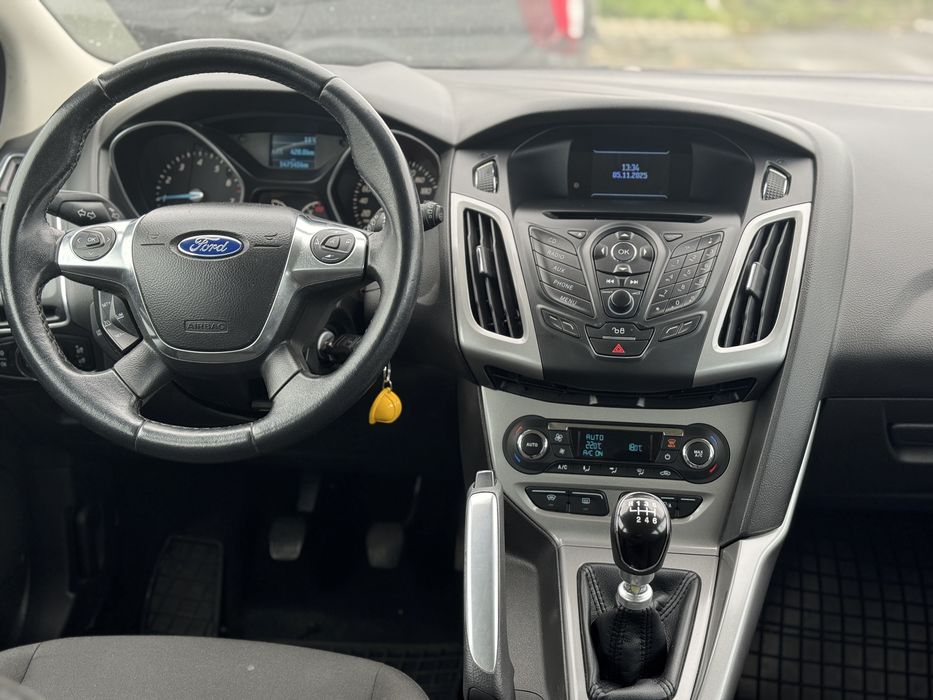Ford Focus 2013 benzina 147.000km