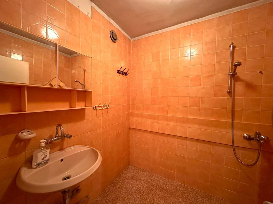 Продава се Тристаен апартамент в София, Красна поляна 1 - 100 кв.м за 791 €/кв.м - Снимка #14