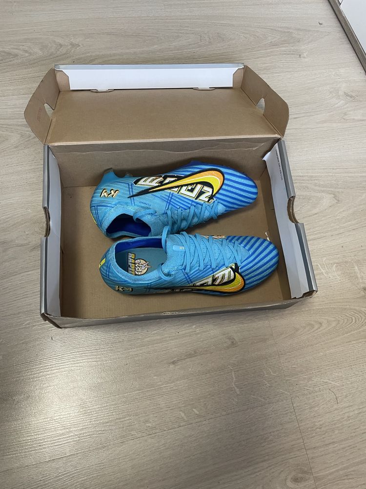 Бутонки професионални Nike Zoom Mercurial Vapor 15 Elite KM FG