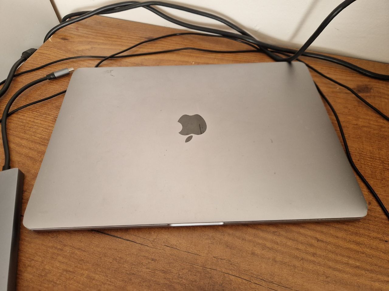Macbook Pro M1 2020 model