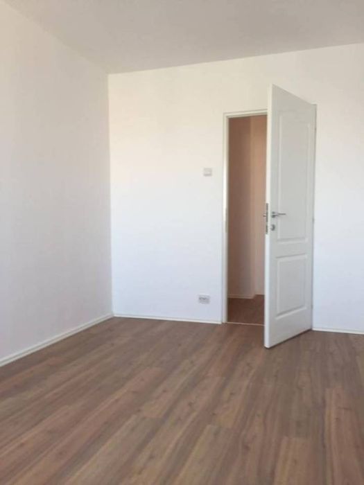 Executam renovări case și apartamente