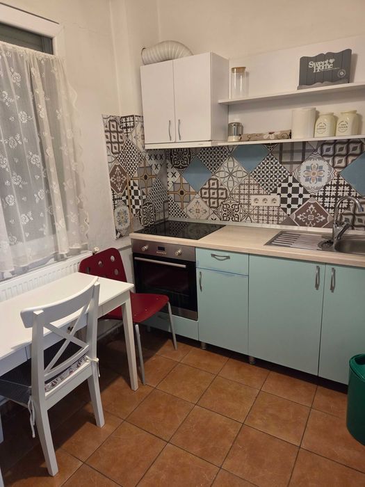 Apartament la casa in zona Medicină , Prefectura, et 1