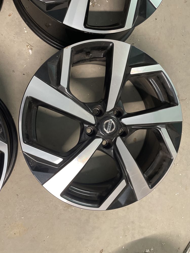 4 бр.оригинални джанти Nissan 19” 5x114,3mm