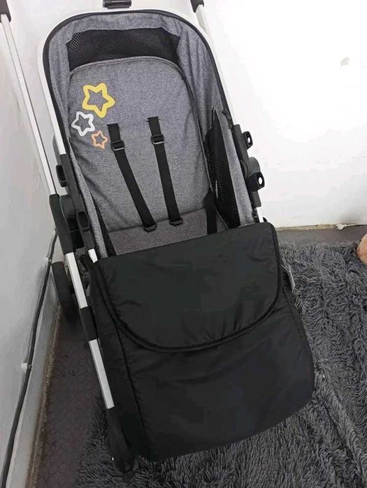 Универсално покривало за крачета за количка