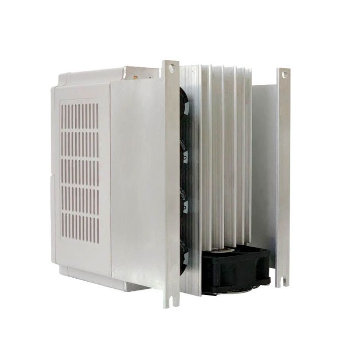 Convertizor Frecventa, Putere 5.5 kW, Alimentare 220V, Iesire 3 x 380V