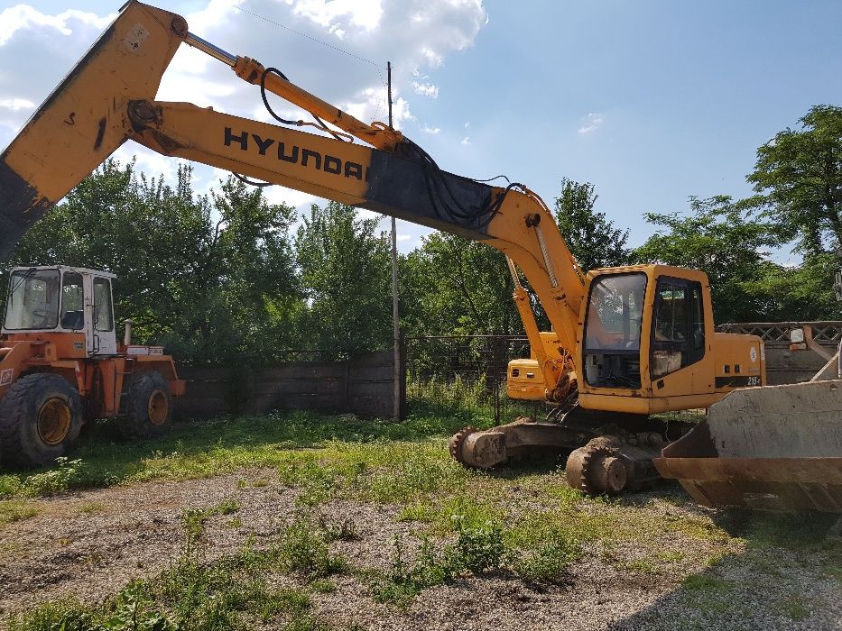 Dezmembrez excavator Hyundai 215 - 7