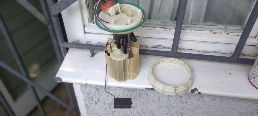 Бензинова помпа за Фият Стило 1.6, 1.8-16V