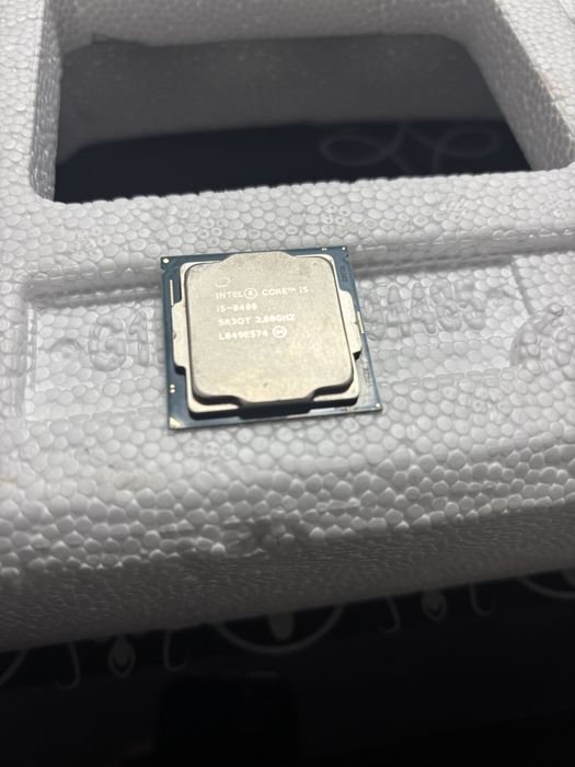Peocesor intel core i5 8400 2.80 GHZ