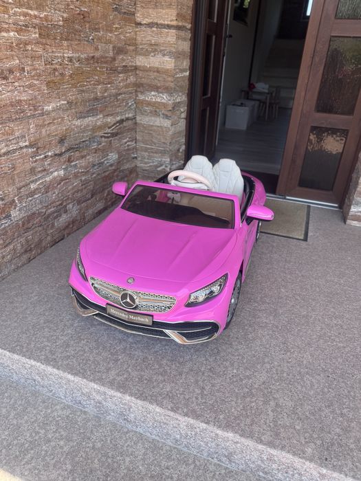 Masinuta pentru fetite