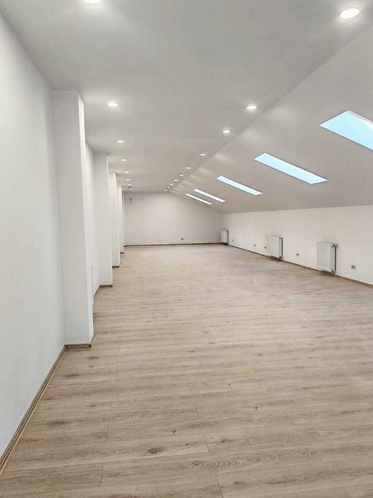 Inchiriez spatiu pentru birouri 120 mp open space