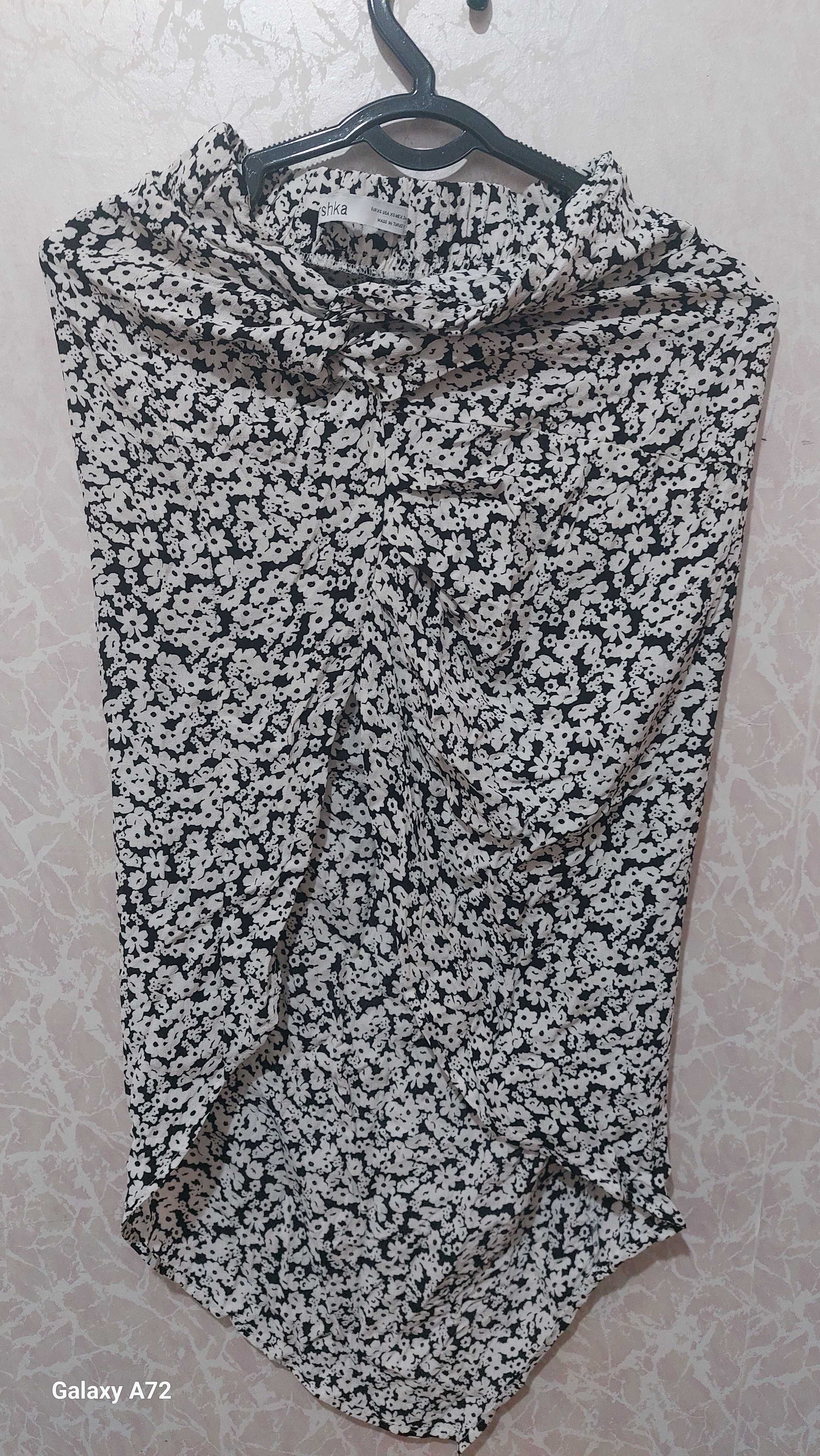 Юбки Европа Bershka, Primark, Shein 42,44,46