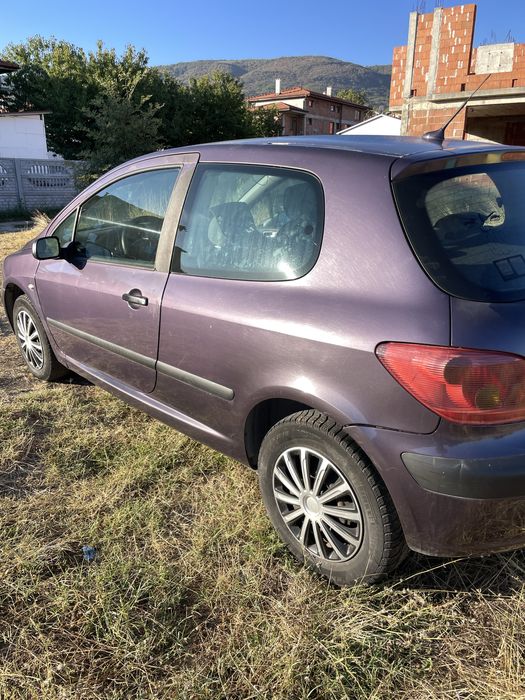 Пежо 307 на части Peugeot 307 2.0hdi