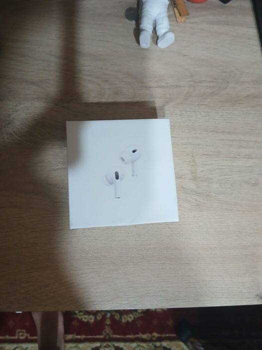 Airpods pro 2 ca noi