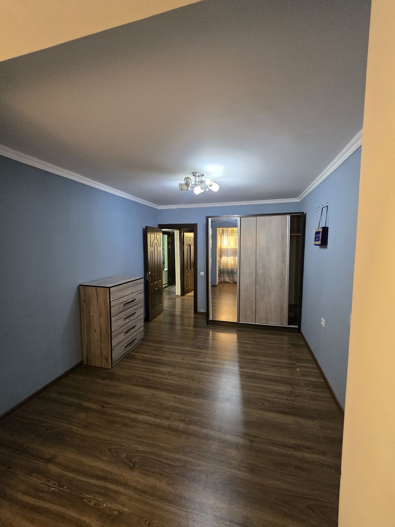 Продам квартиру, в городе Бухара, у Центральной Аптеки,