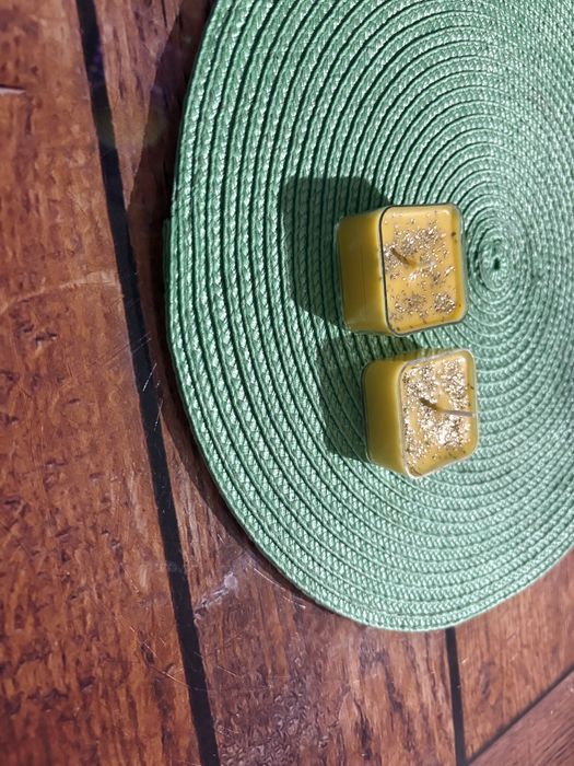 Lumanari mici galbene 4 bucati