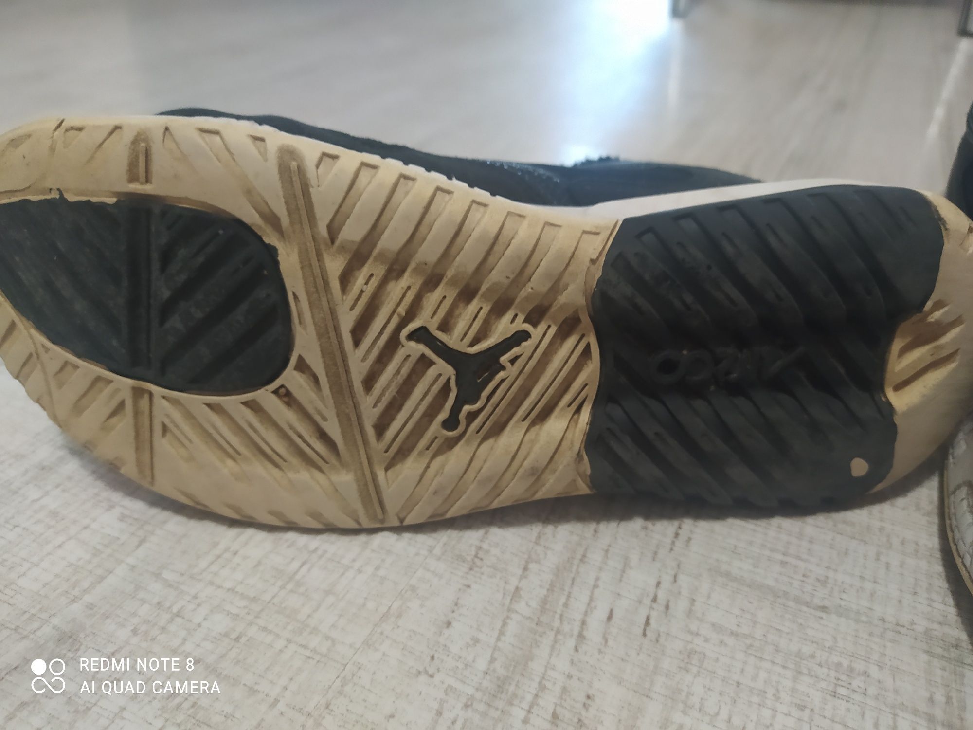 Оригинални маратонки Nike