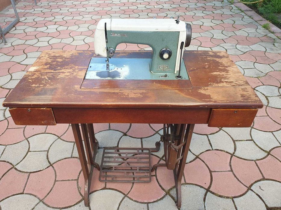 Masina de cusut Ileana
