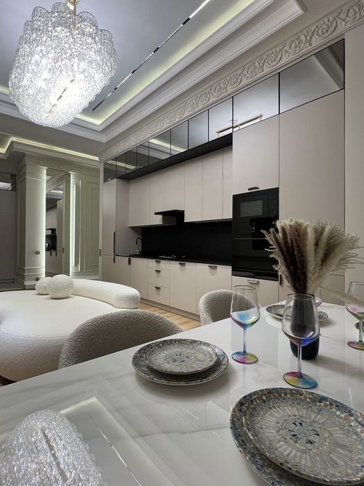 УСПЕЙТЕ!! Сдаётся 3/3/8 кв на Юнусабадском рн, Ор: метро Бадамзар 817*