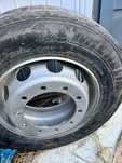 Anvelopă Michelin cu jantă nefolosite