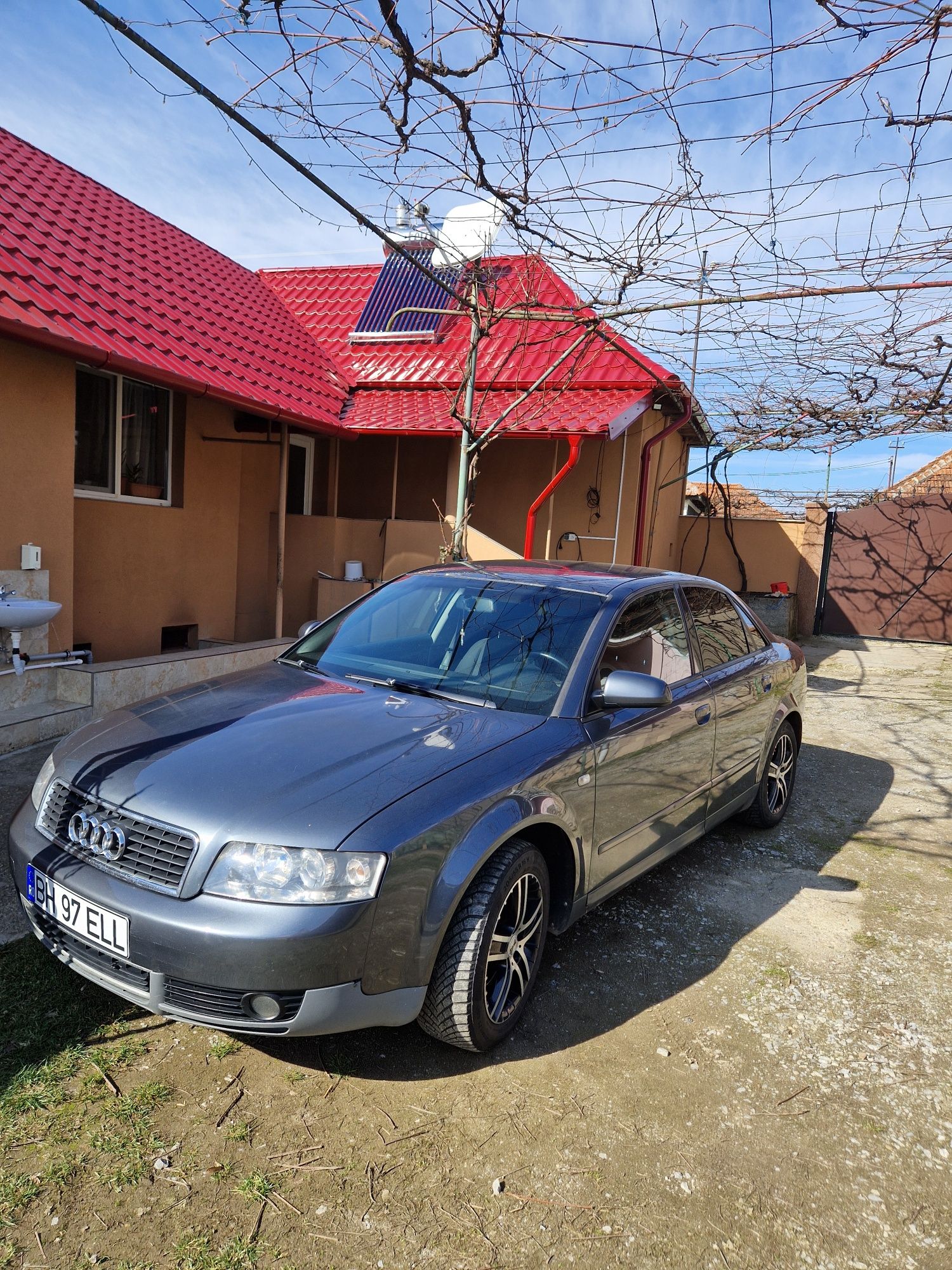 Vând Audi a 4 merita văzută