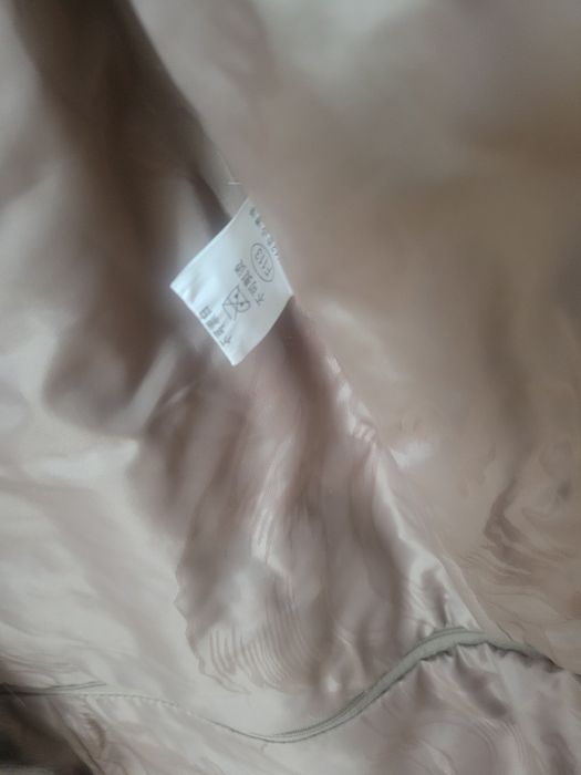 Blana naturala dama,S-M,bej,noua, maneci si partea de jos detasabile