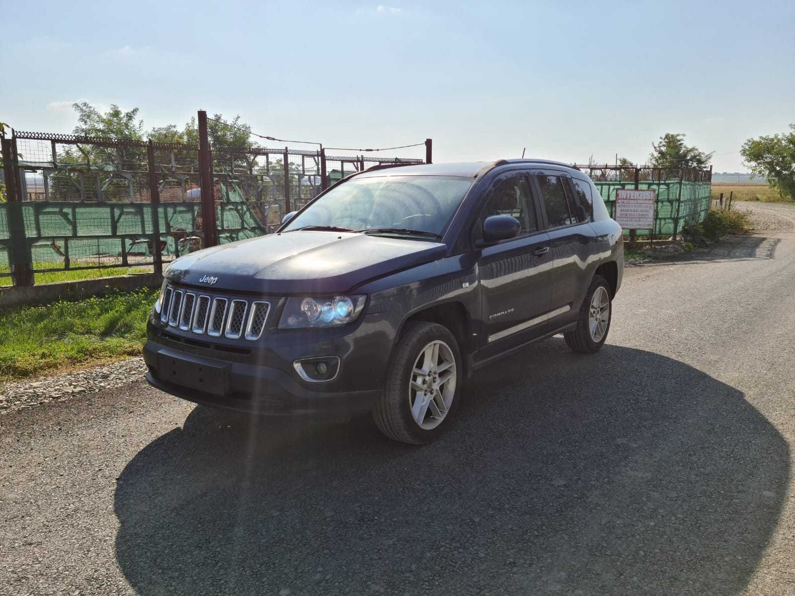 Dezmembrez Dezmembrari piese Jeep Compass 2013 OM651 2.2 CRD