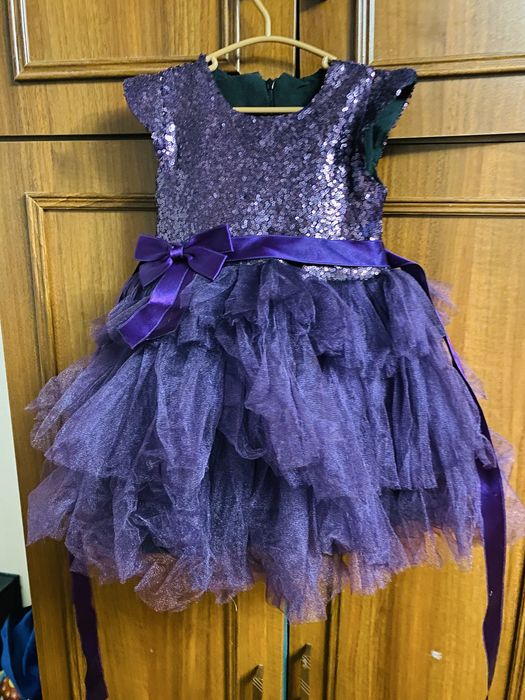 Продам платье детское