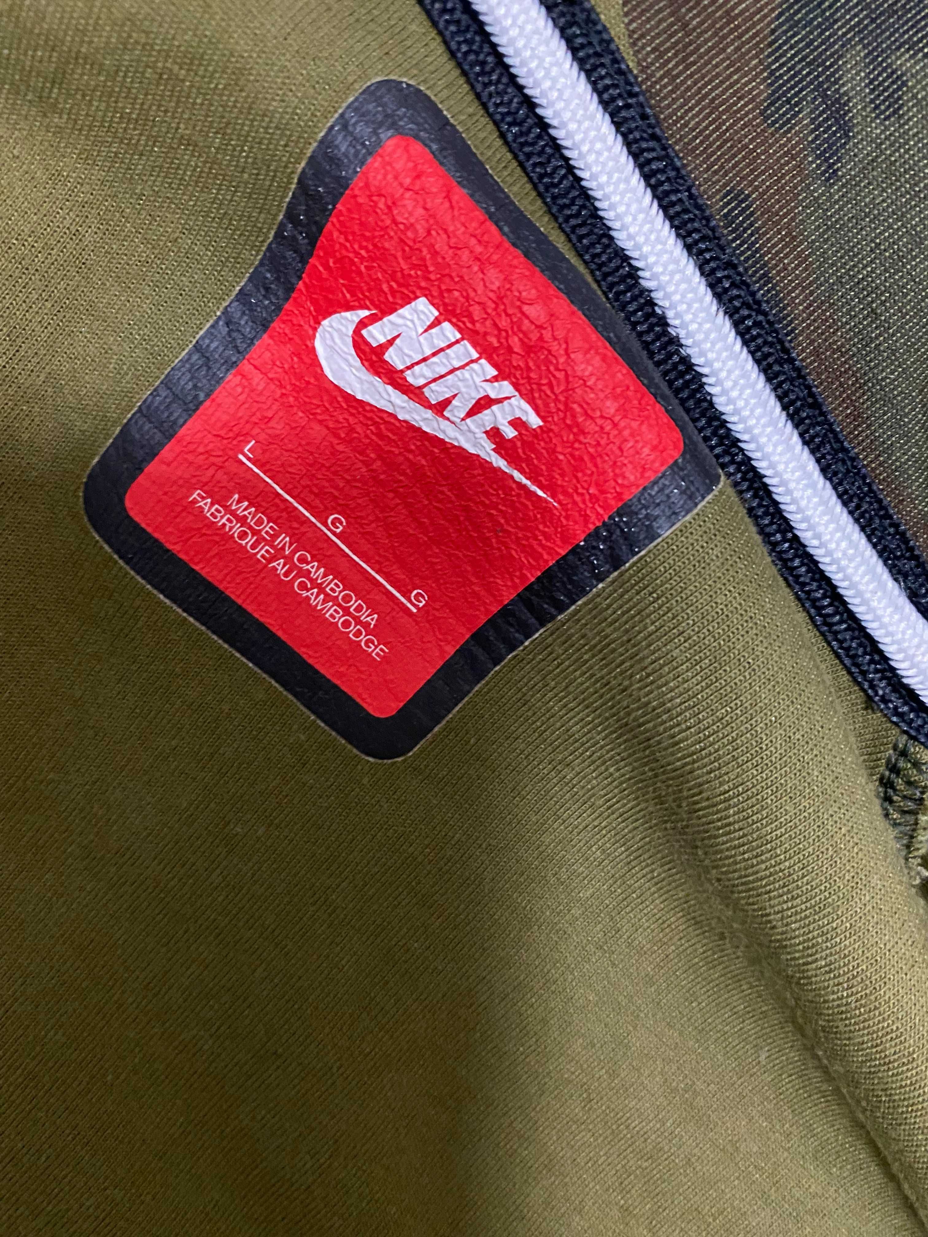 Nike Tech Fleece Windrunner Camo Green Black''оригинално мъжко горн Л