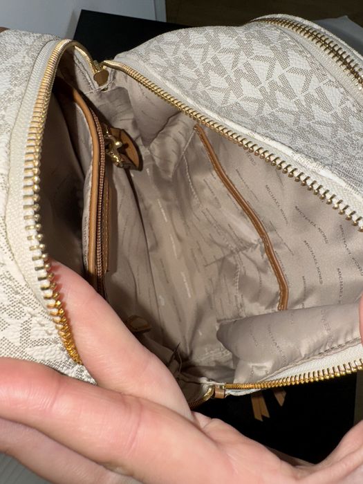 Оригинална раница Michael Kors Rhea Medium Logo