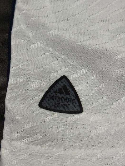 Tricou Vini Jr Real Madrid 23/24 Ucl Final (Player Version)