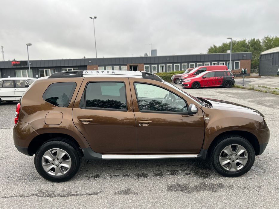 Dacia Duster 1.5- dCi 109CP 2014/04. Stare foarte buna -119.000km.