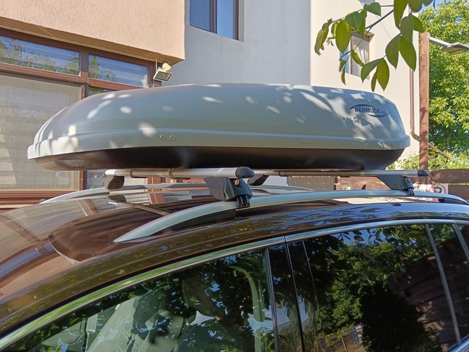Închiriez cutie portbagaj auto BERMUDE 460