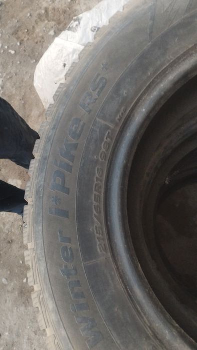 Продам покрышки зимние