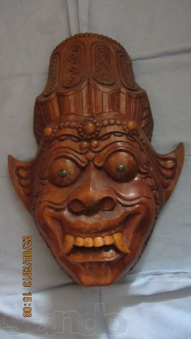 Маска Индонизийского мотива