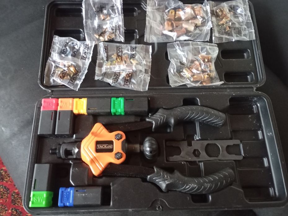 Нитачка за нит гайки