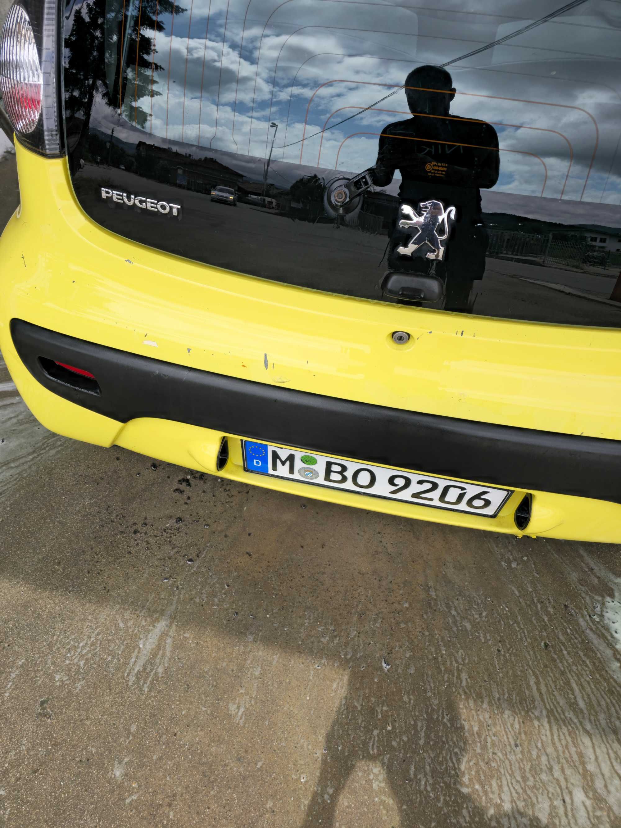 Продана се peugeot  107