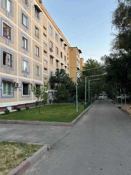 2х комнатная квартира на Карасу 6