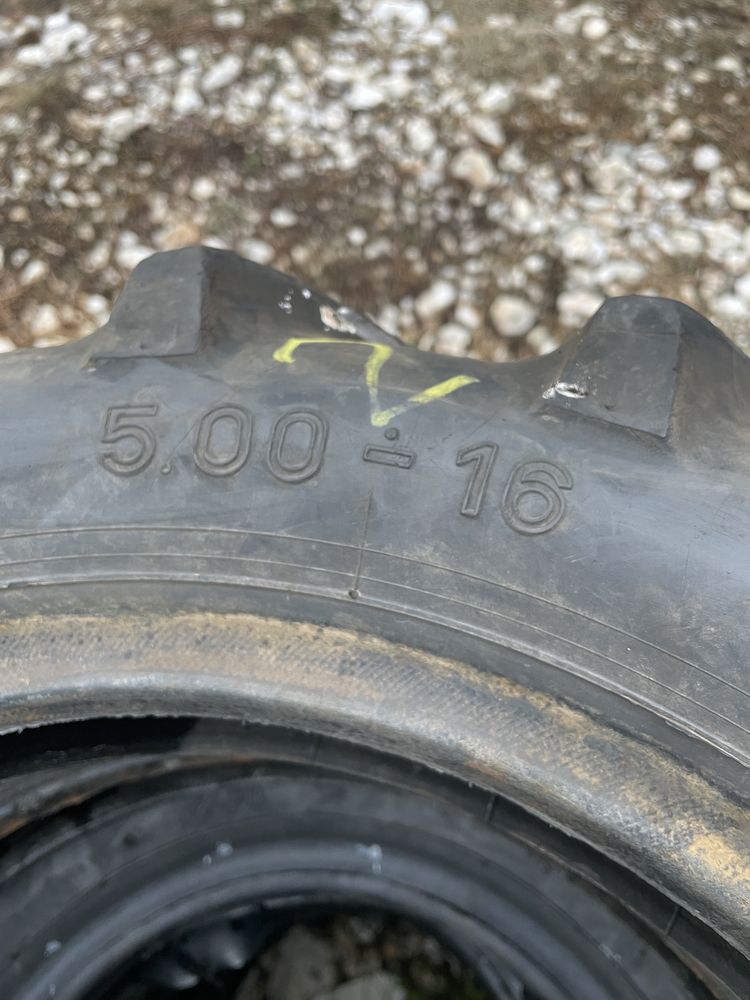 5.00-16 PIRELLI 2бр. Нови Гуми