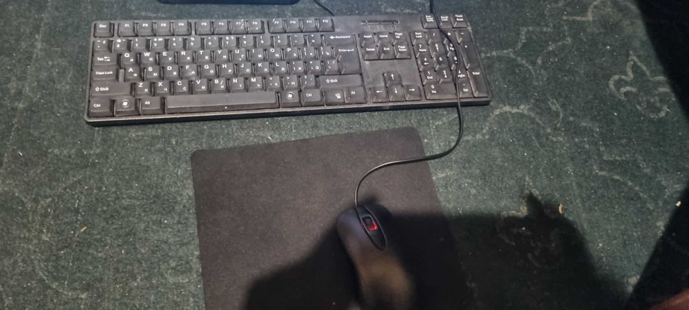 Stolga quyiladigan Kompyutet